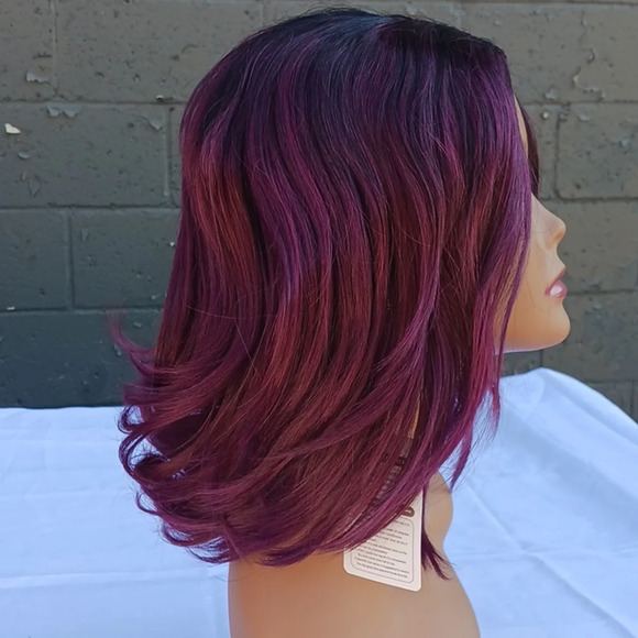 NWT Burgundy synthetic wig with hair net - Picture 3 of 10
